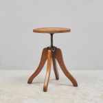 629751 Stool